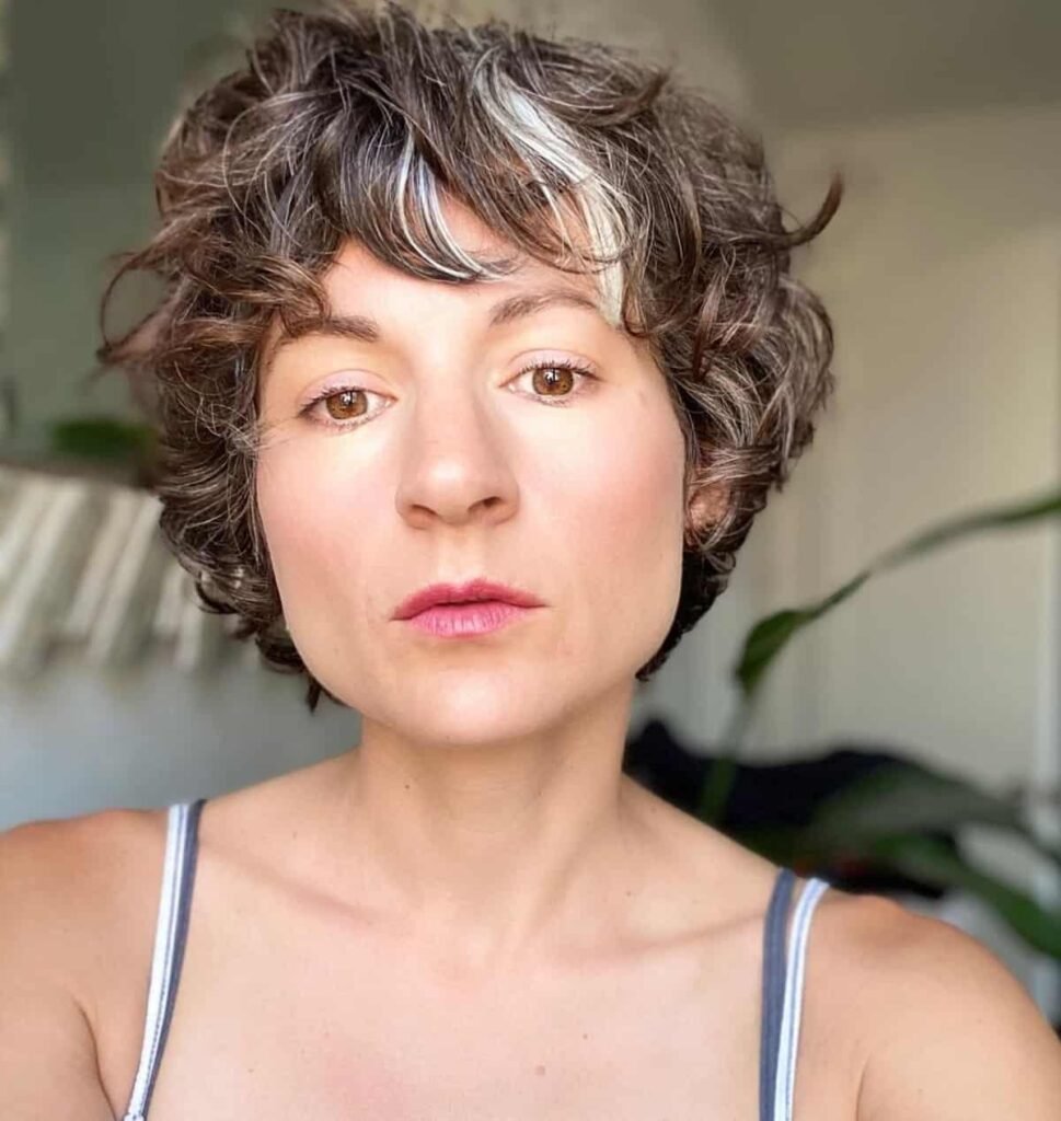 Pixie Hairstyle for Women Over 30