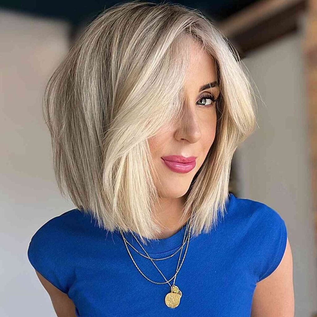 Gorgeous Blunt Lob with Fan Foiling
